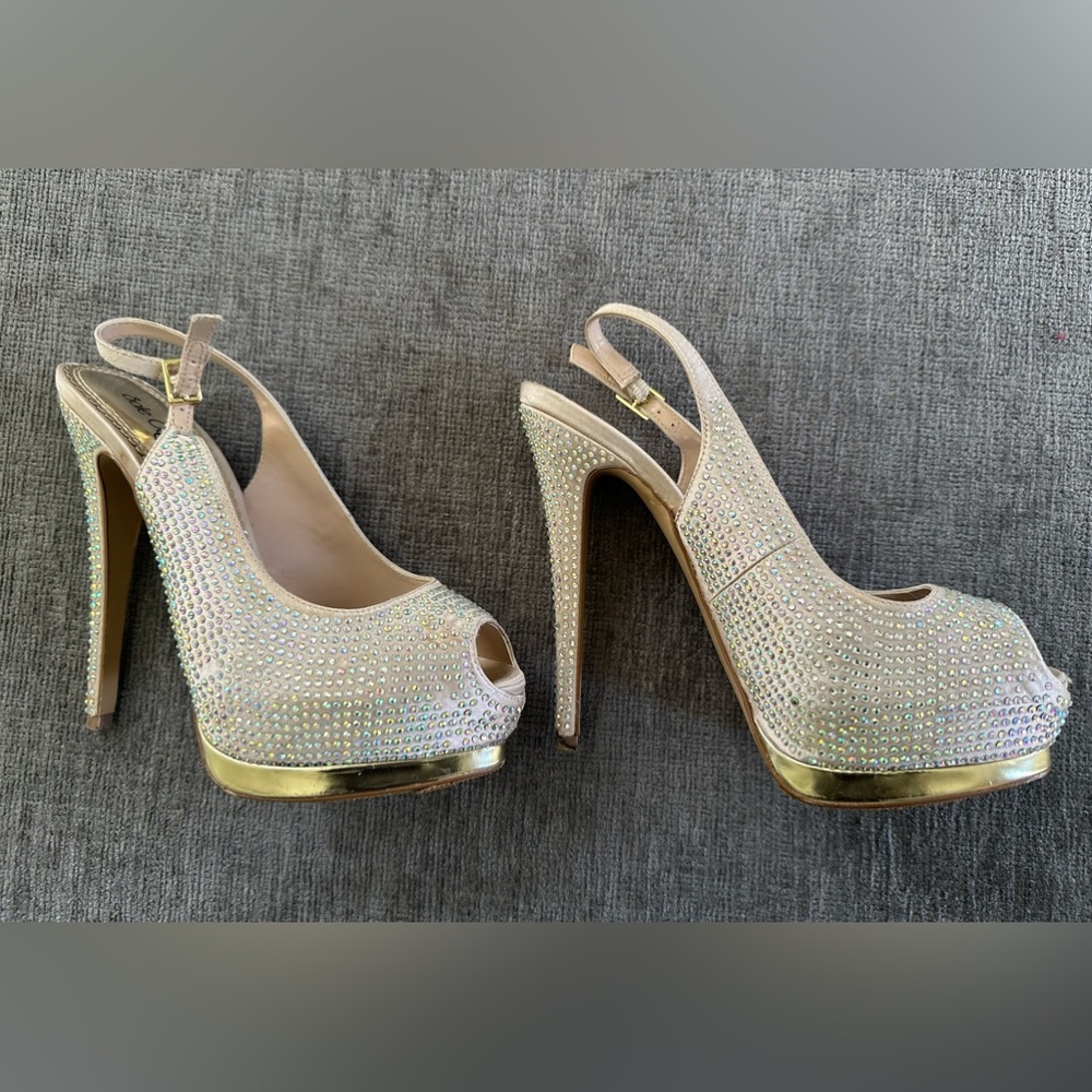 Amazing Studded Platform Heels